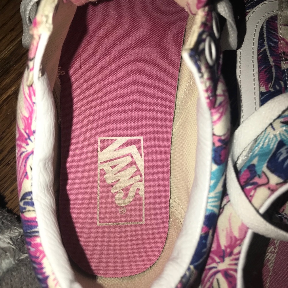 Floral Vans Size 8